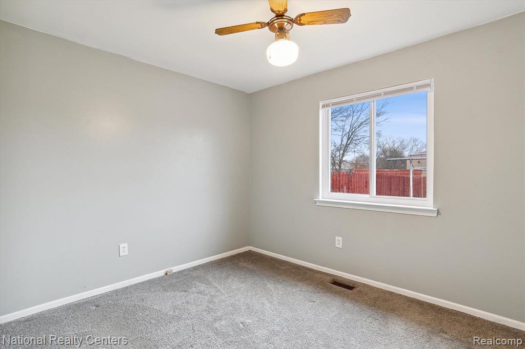 1715 Fern Court Canton, MI 48188 - Photo 16 of 41