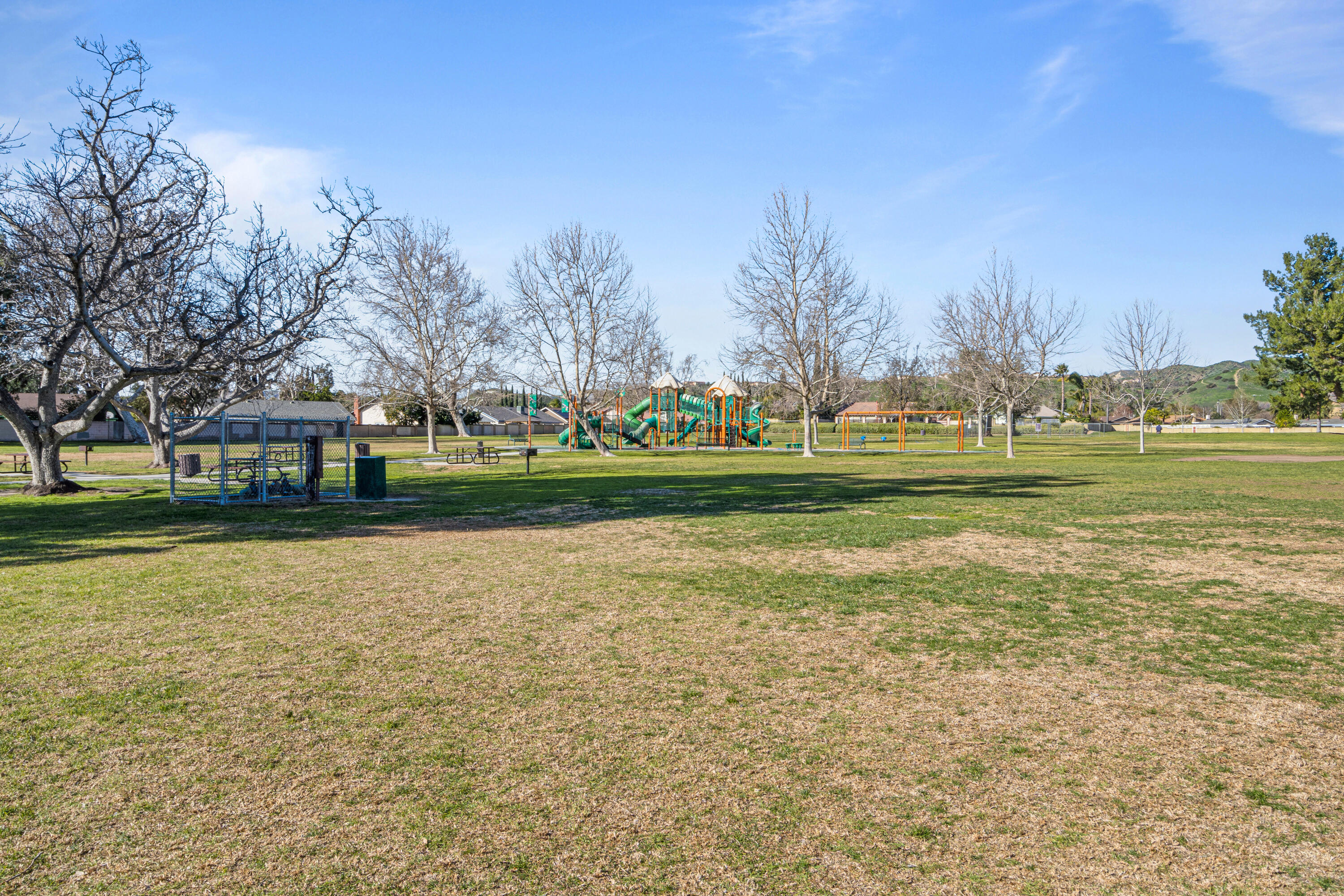 2055 Avenida Placida, Unit 1 Simi Valley, CA 93063 - Photo 33 of 39 a yard with lots of trees and plants