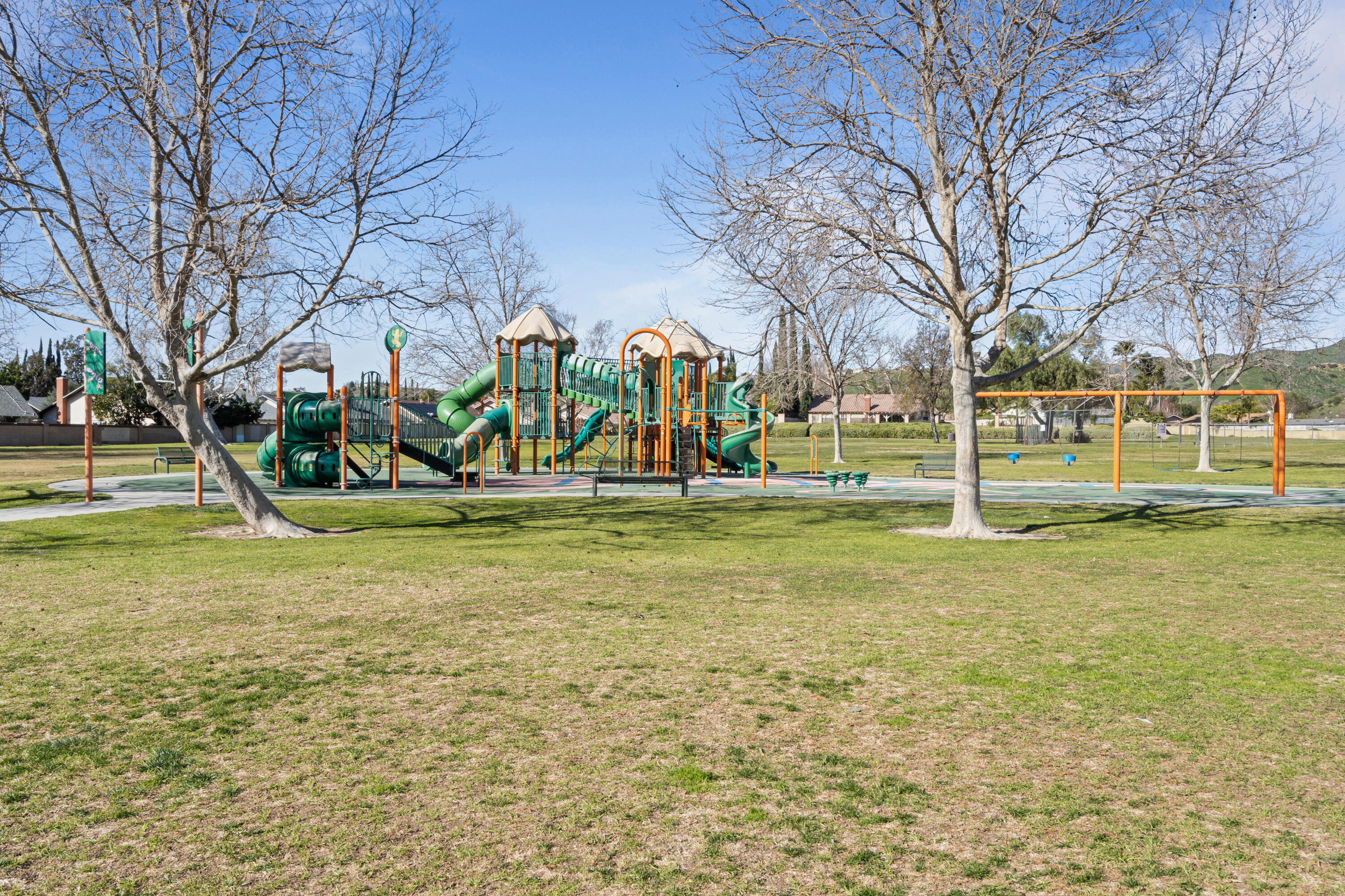 2055 Avenida Placida, Unit 1 Simi Valley, CA 93063 - Photo 34 of 39