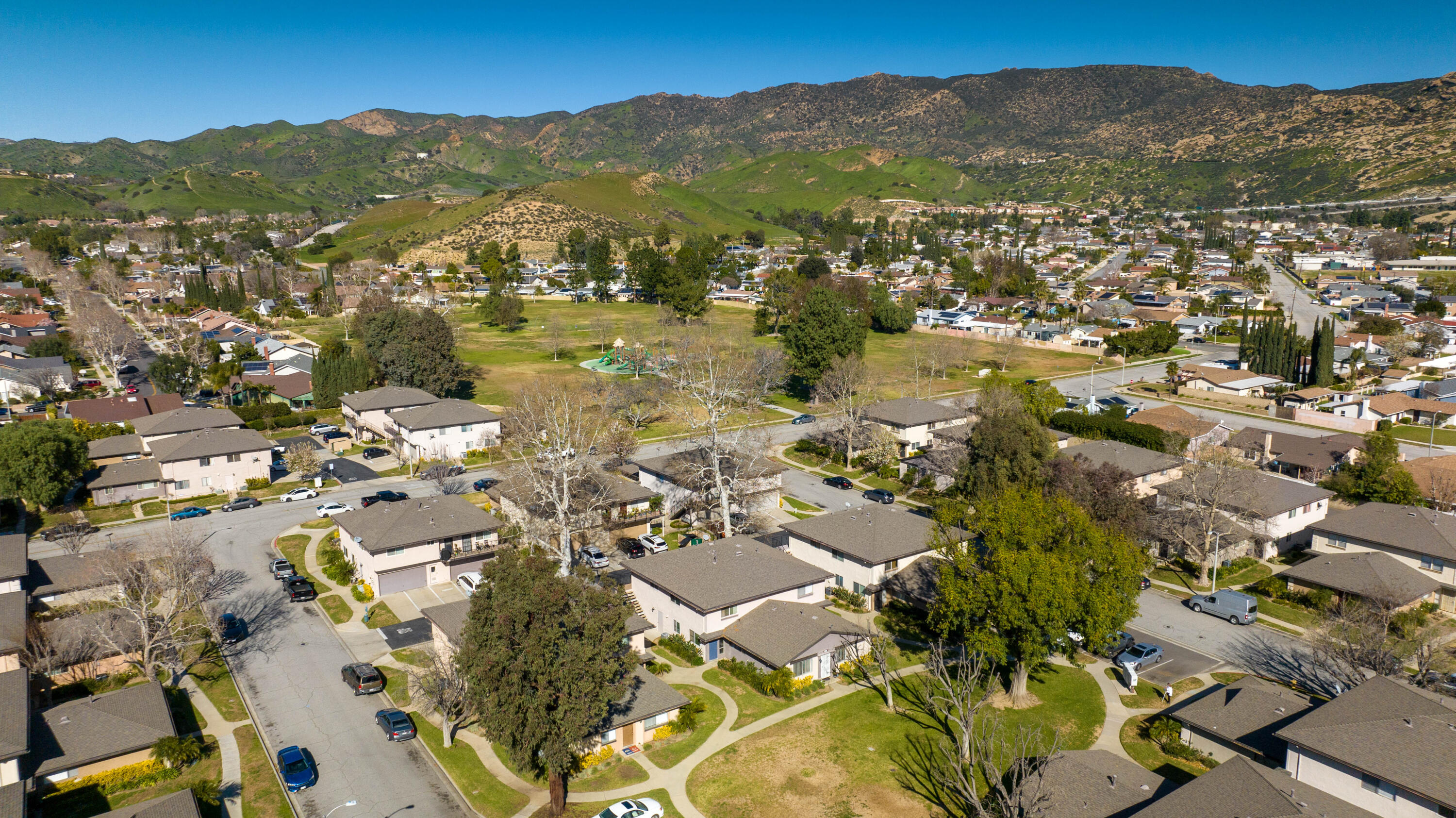 2055 Avenida Placida, Unit 1 Simi Valley, CA 93063 - Photo 38 of 39 a view of city and mountain