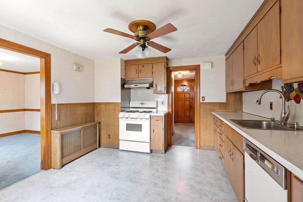47 Fulton Spring Road Medford, MA 02155 - Photo 13 of 31 Gallery Image 13