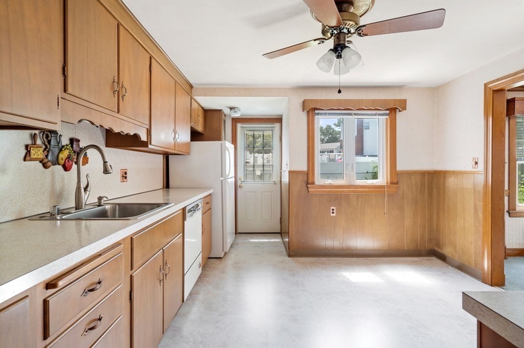 47 Fulton Spring Road Medford, MA 02155 - Photo 17 of 31 Gallery Image 17