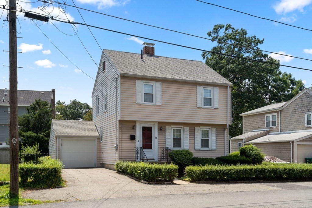 47 Fulton Spring Road Medford, MA 02155 - Photo 3 of 31 Gallery Image 3