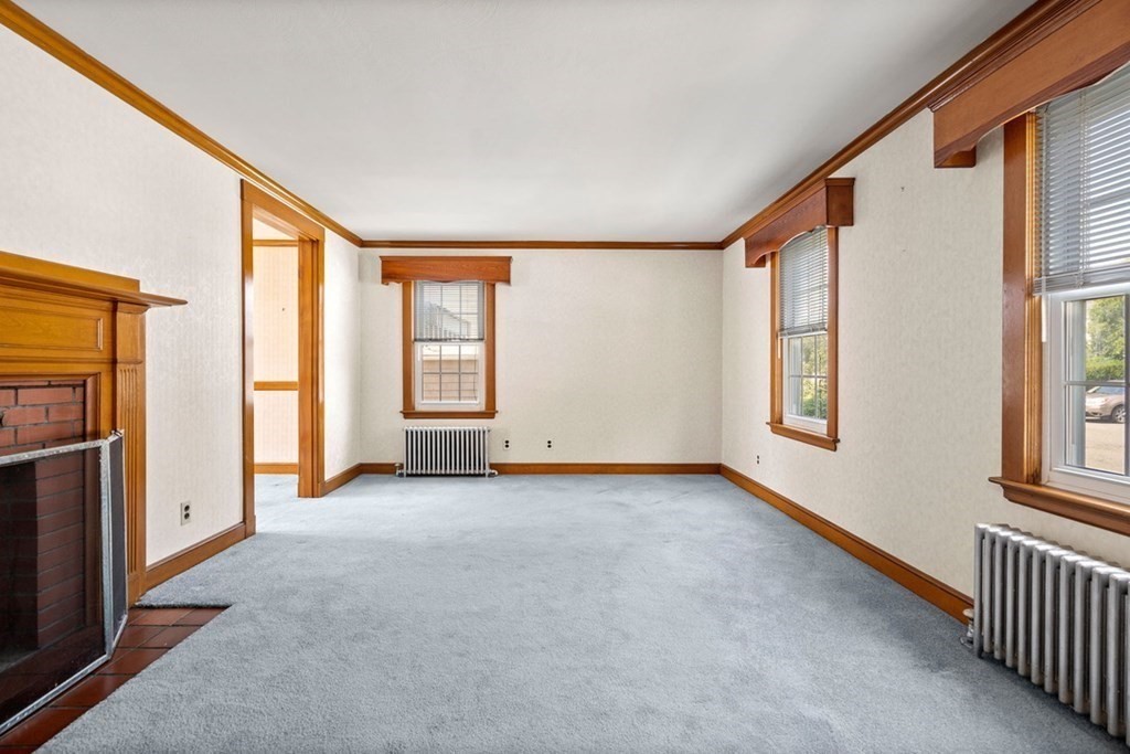 47 Fulton Spring Road Medford, MA 02155 - Photo 4 of 31 Gallery Image 4