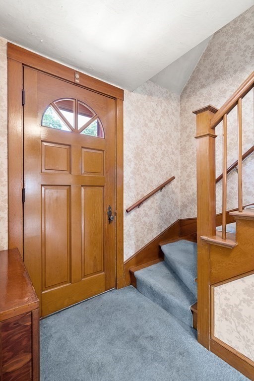47 Fulton Spring Road Medford, MA 02155 - Photo 5 of 31 Gallery Image 5