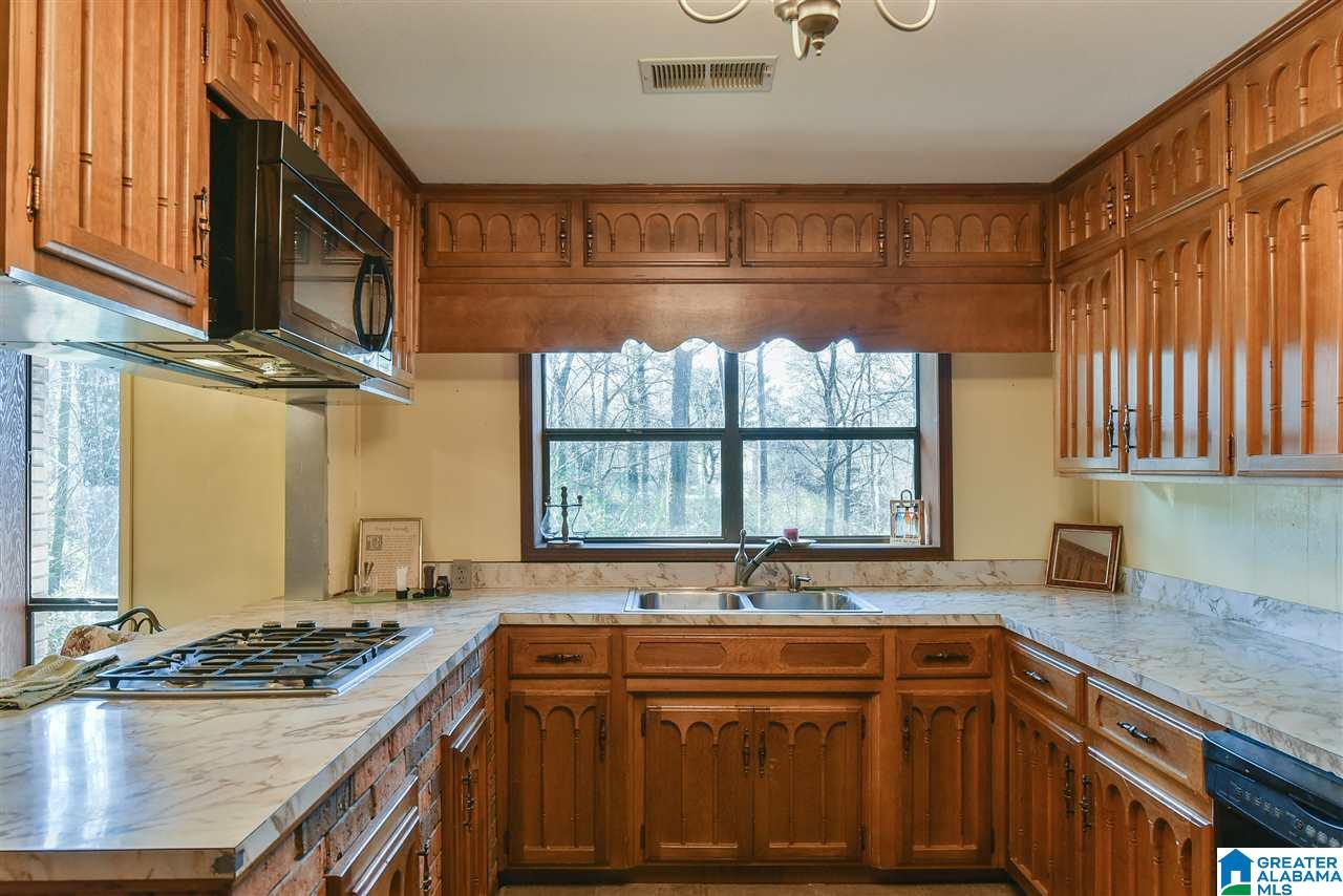 247 Tarrant Road Gardendale, AL 35071 - Photo 21 of 50