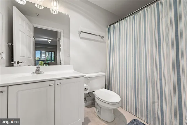 $399,900 | 19375 Cypress Ridge Terrace, Unit 207, Leesburg, VA 20176