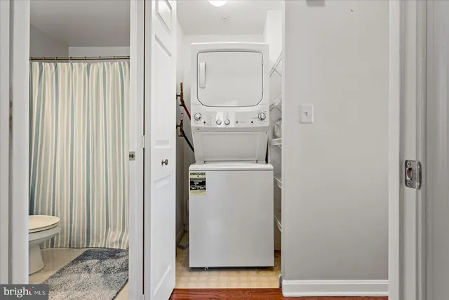 $399,900 | 19375 Cypress Ridge Terrace, Unit 207, Leesburg, VA 20176