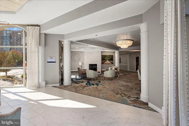 $399,900 | 19375 Cypress Ridge Terrace, Unit 207, Leesburg, VA 20176