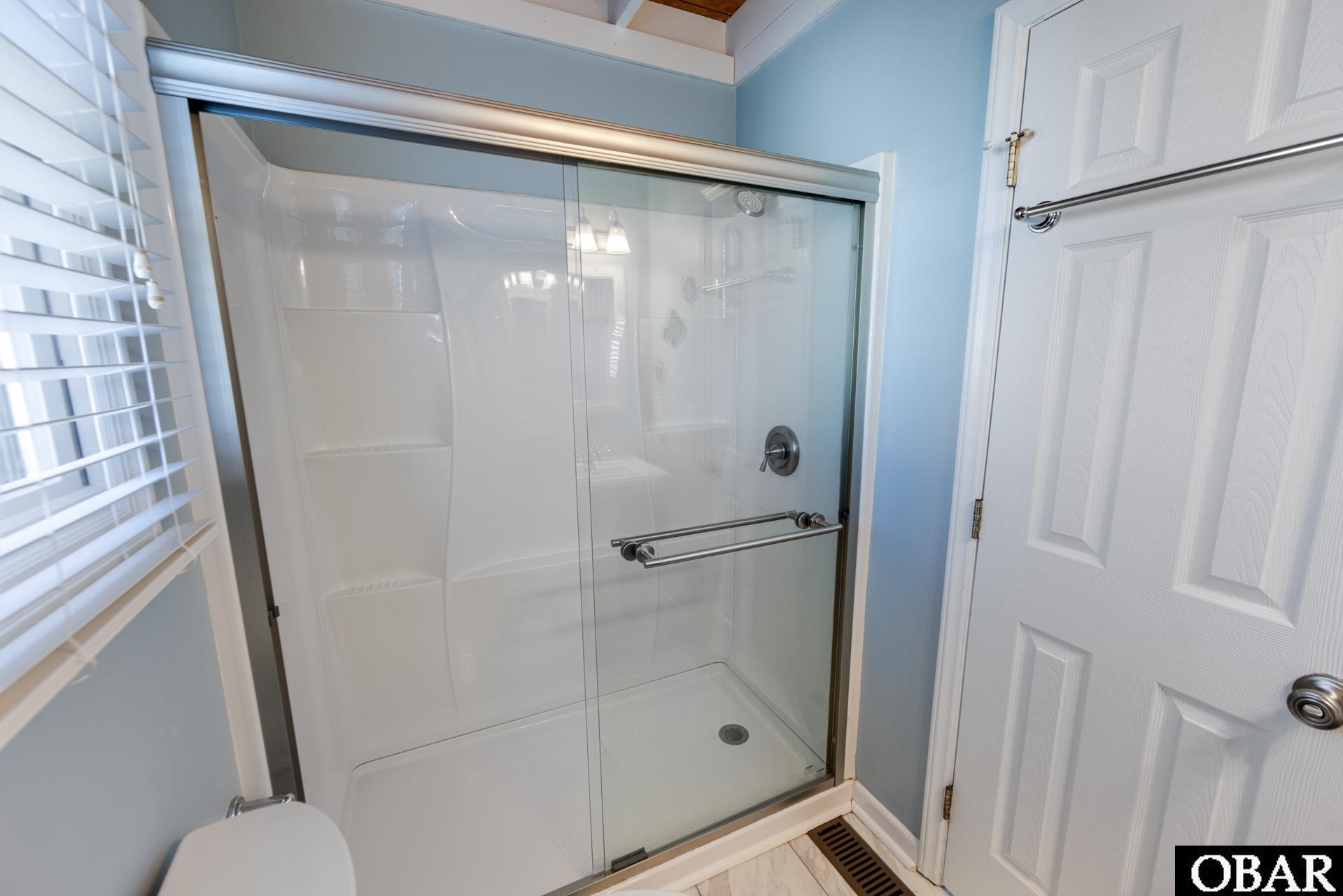 8643 South Old Oregon Inlet Road, Unit 24 Nags Head, NC 27959 - Photo 28 of 48 Standup Shower