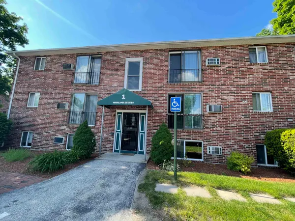 $1,807 | 93 West Street, Unit 20, Milford, NH 03055