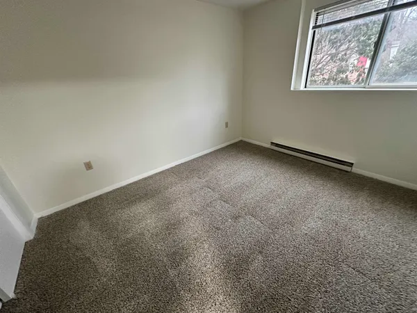 $1,807 | 93 West Street, Unit 20, Milford, NH 03055