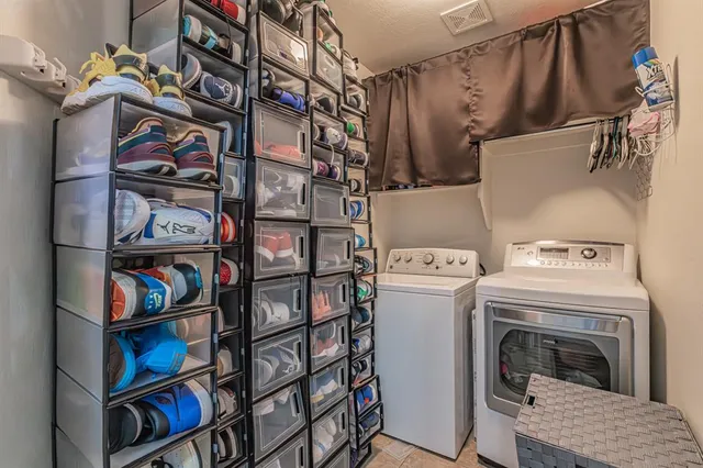 a view of washer and dryer