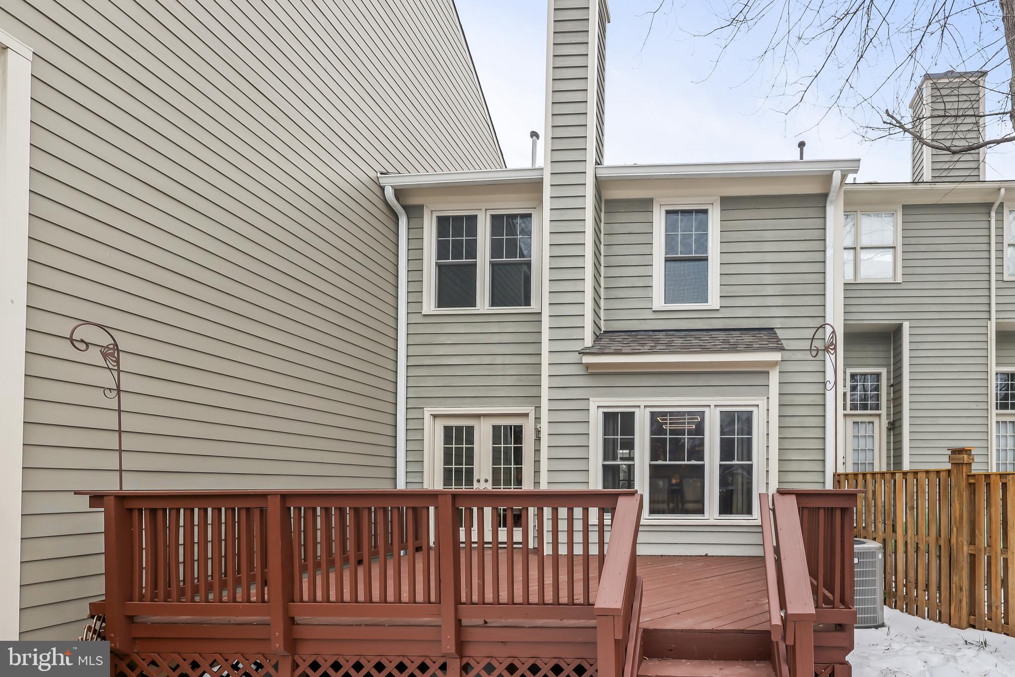 1202 Weatherstone Court Reston, VA 20194 - Photo 2 of 9 Rear Exterior