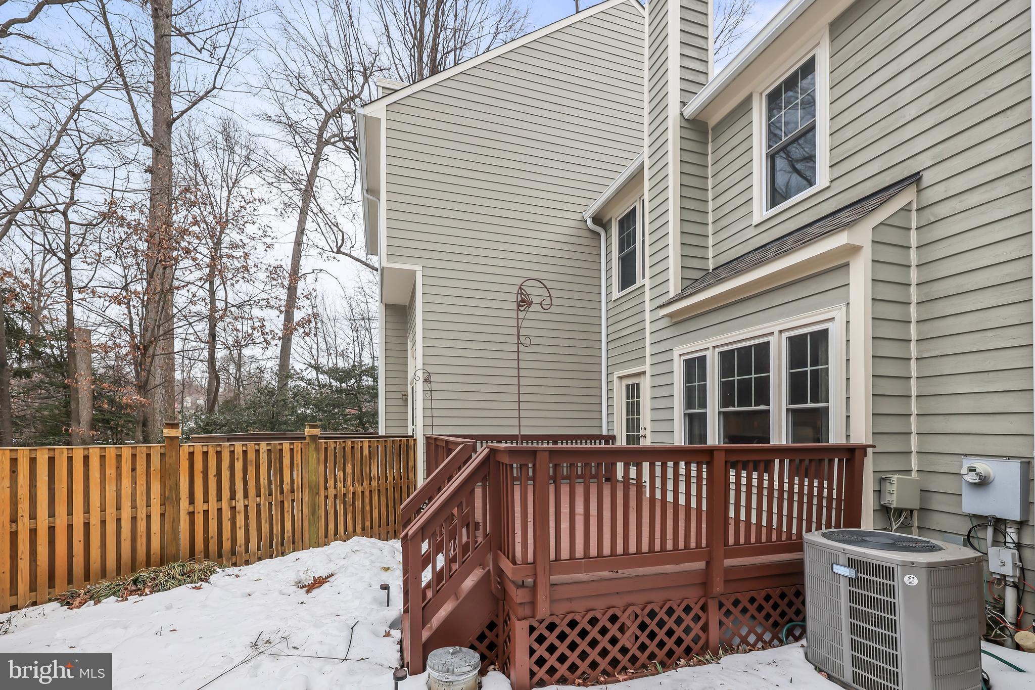 1202 Weatherstone Court Reston, VA 20194 - Photo 4 of 9 Gallery Image 4