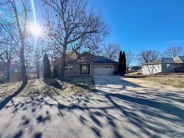 $375,000 | 21056 Lacombe Road, Waynesville, MO 65583