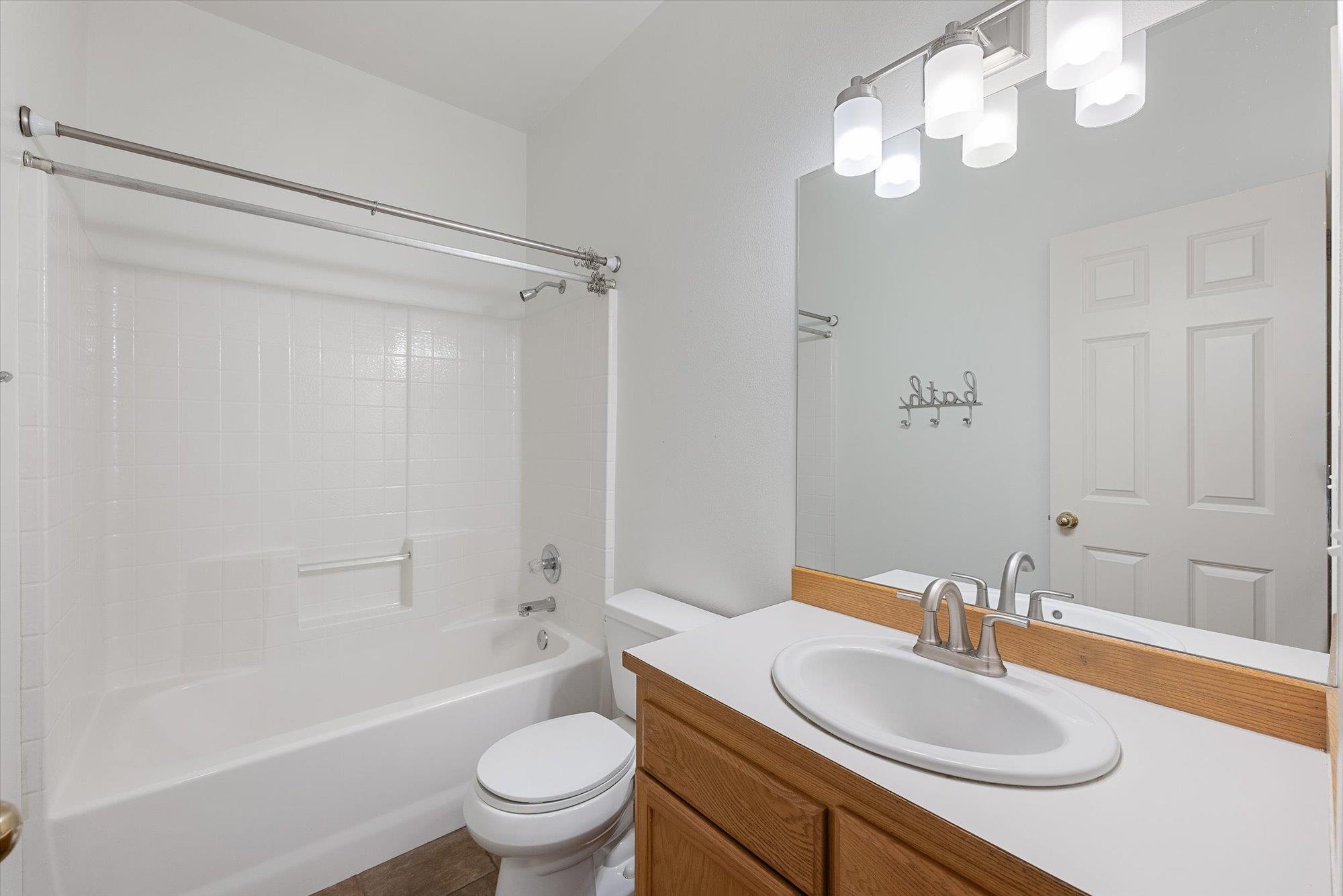 4203 South Tenfel Lane Spokane, WA 99223 - Photo 18 of 33