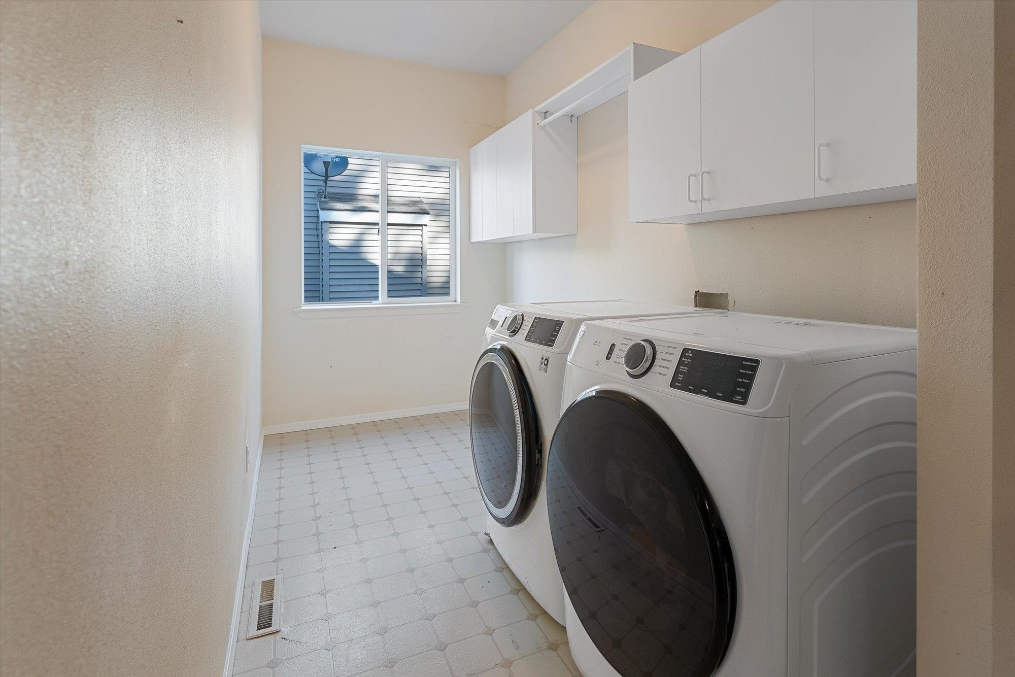 4203 South Tenfel Lane Spokane, WA 99223 - Photo 19 of 33