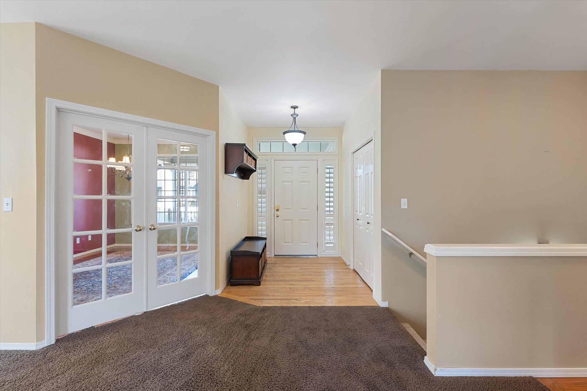 4203 South Tenfel Lane Spokane, WA 99223 - Photo 3 of 33