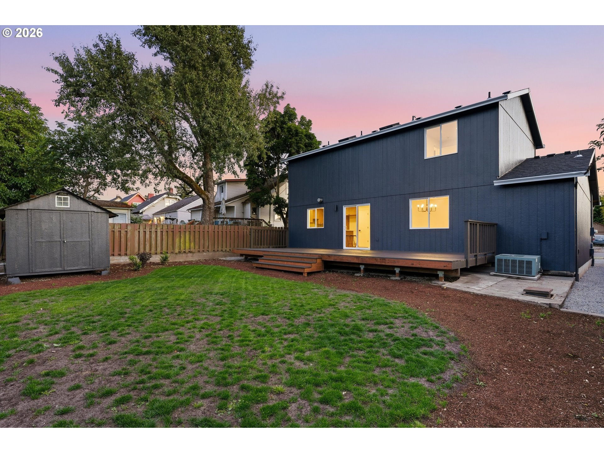 9827 North Ivanhoe Street Portland, OR 97203 - Photo 20 of 27