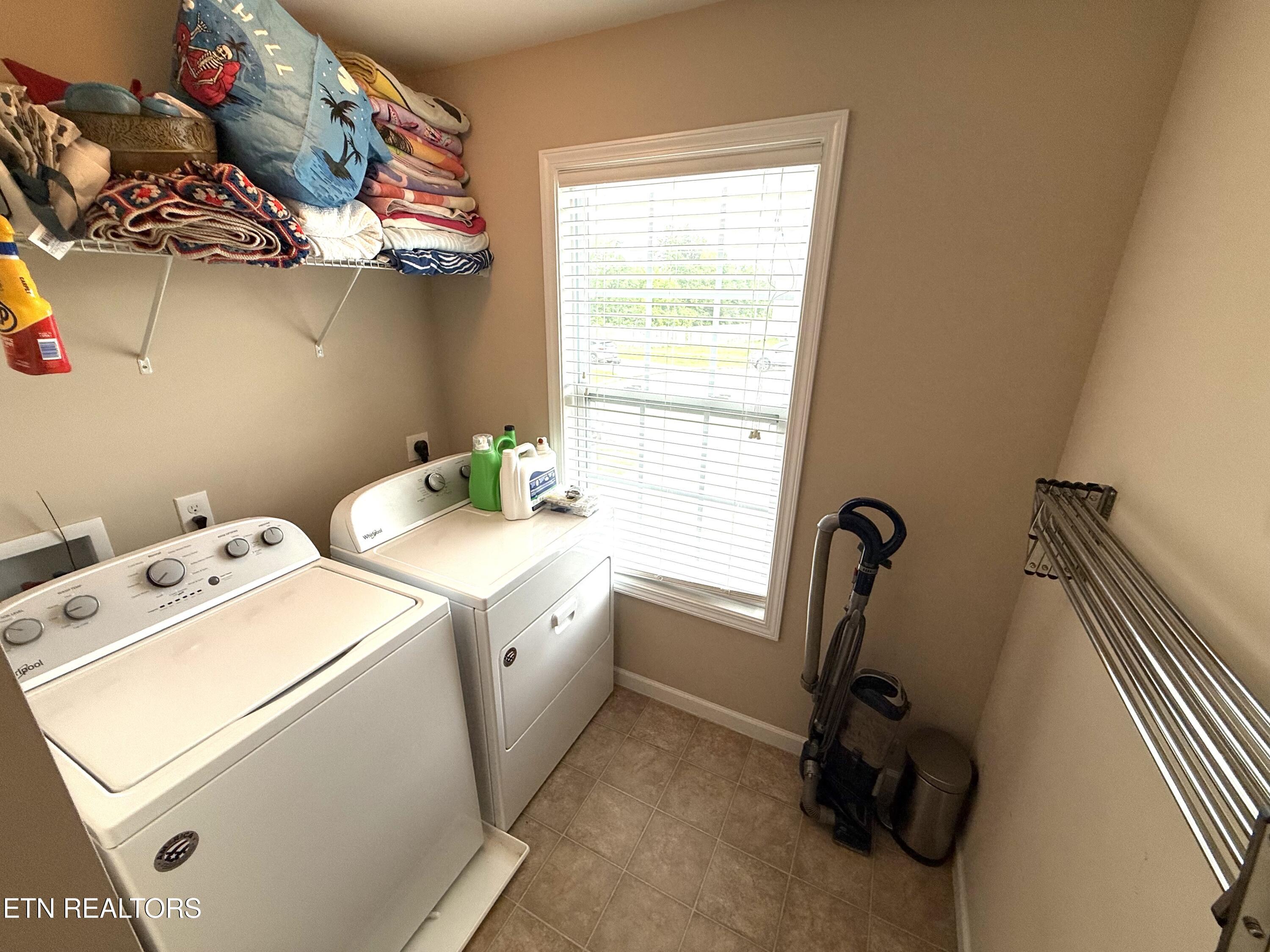 8547 Bowsong Lane Powell, TN 37849 - Photo 7 of 18 Laundry Room
