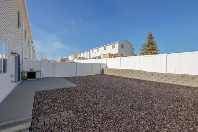 $254,900 | 2412 Bitter Creek Trail, Rock Springs, WY 82901