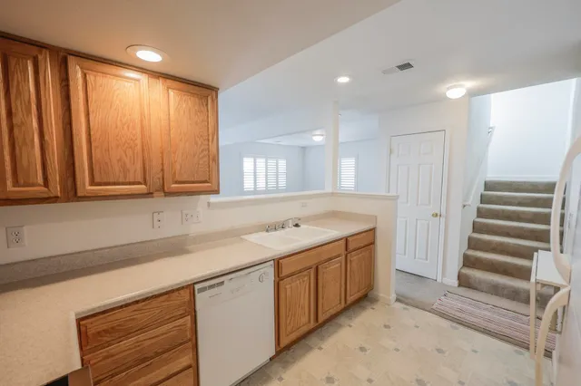 $254,900 | 2412 Bitter Creek Trail, Rock Springs, WY 82901