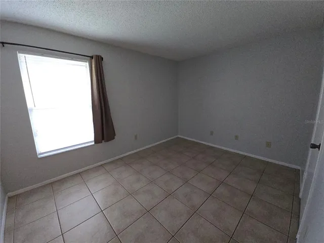 $158,900 | 4031 Tumble Wood Trail, Unit 203, Tampa, FL 33613