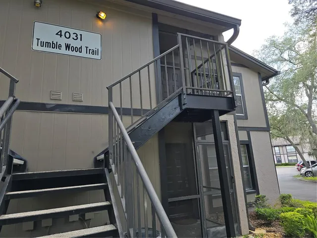$158,900 | 4031 Tumble Wood Trail, Unit 203, Tampa, FL 33613