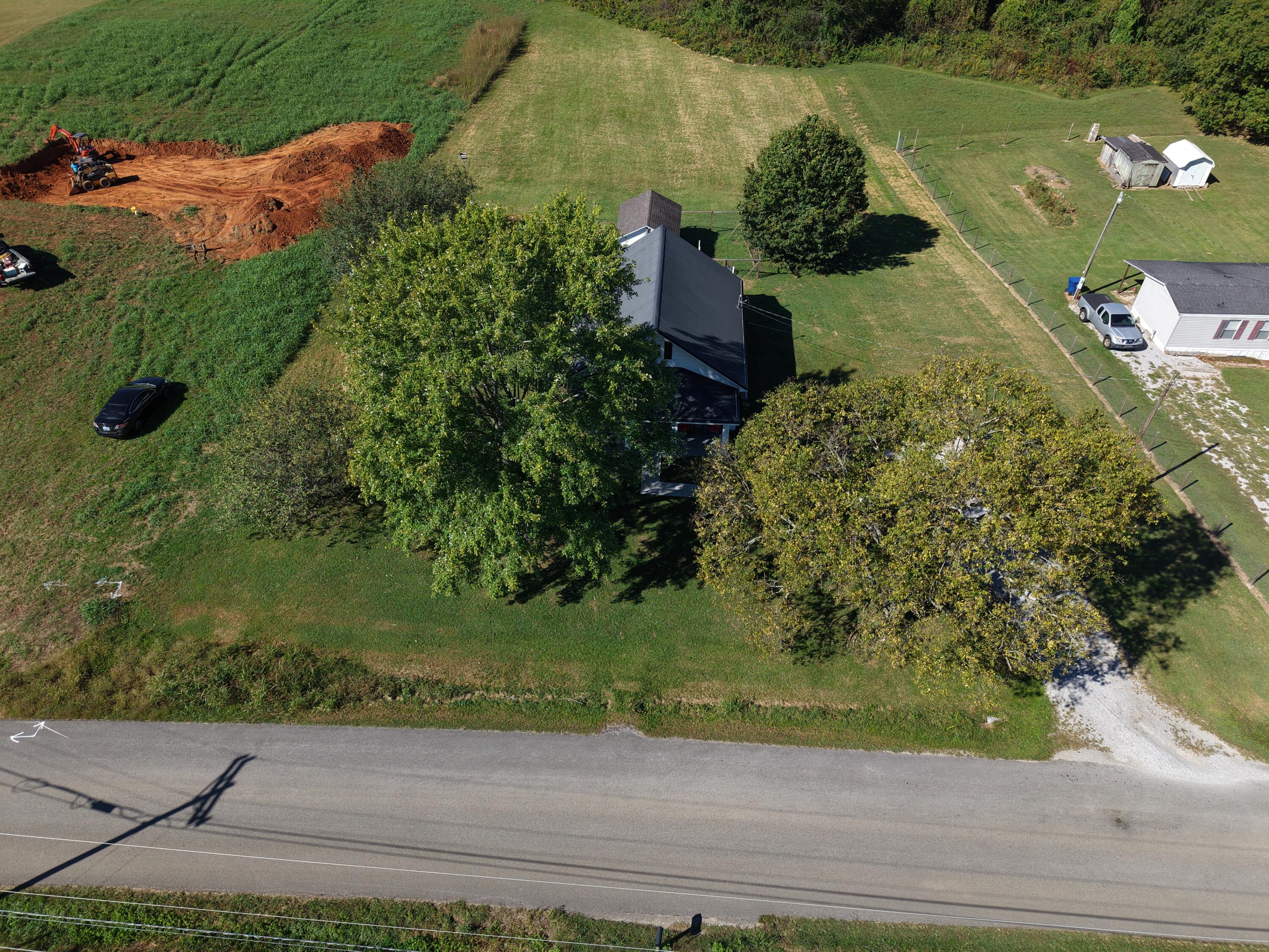 1221 Elihu Cabin Hollow Road Somerset, KY 42501 - Photo 28 of 29 DJI_20260928111824_0114_D