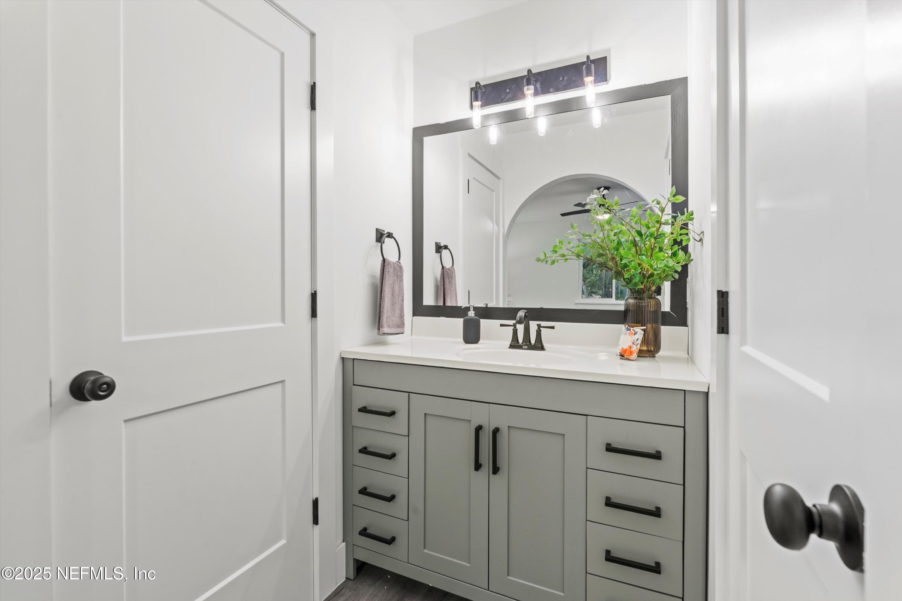2884 Kings Road St. Augustine, FL 32086 - Photo 15 of 27 13-Primary Bathroom