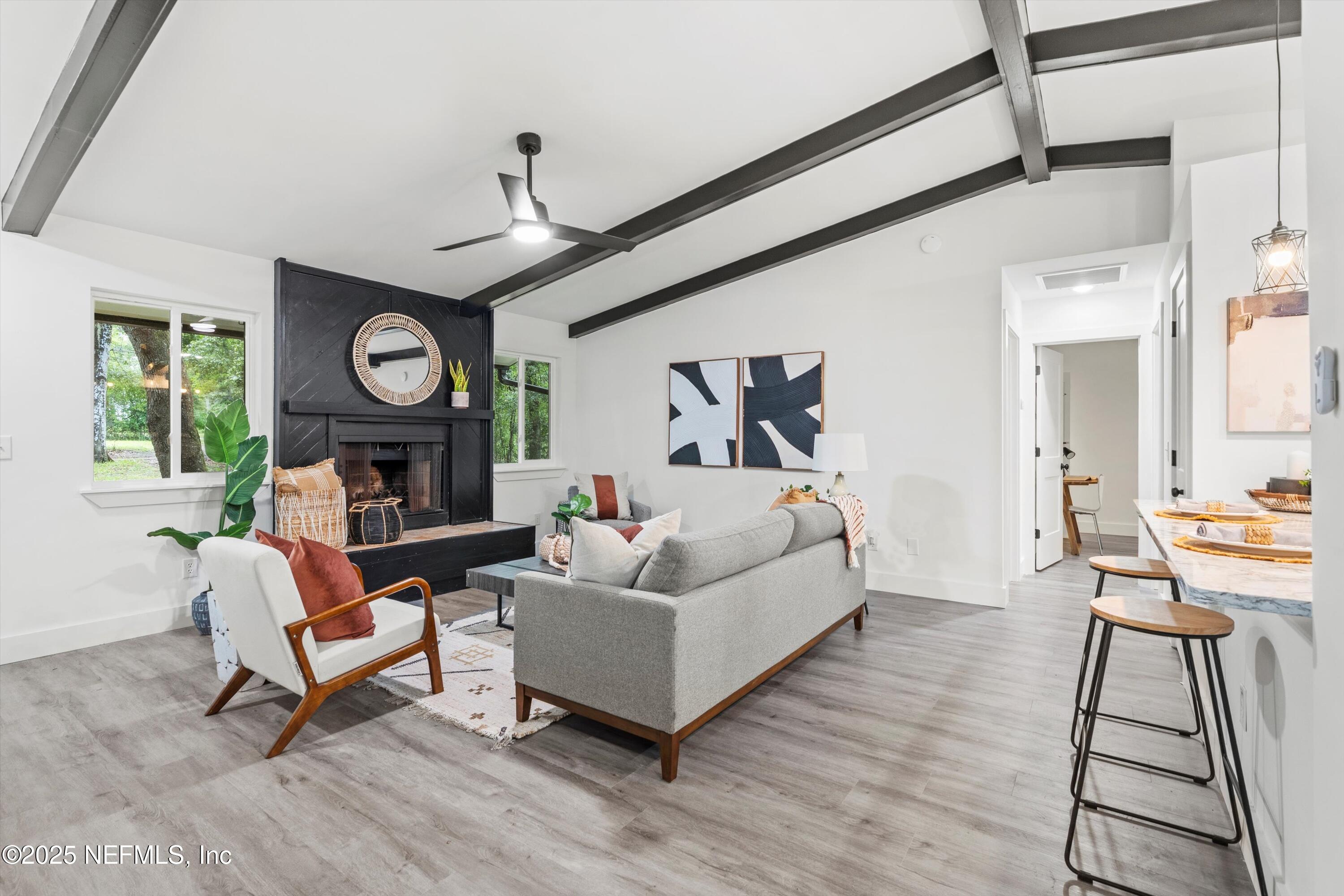05-Living Room