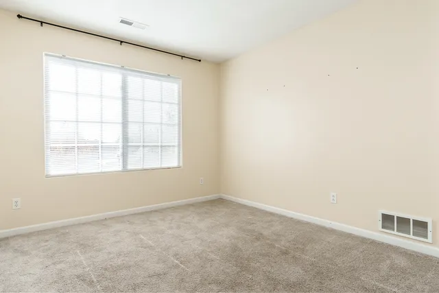 $160,000 | 6538 Commonwealth Drive, Loves Park, IL 61111