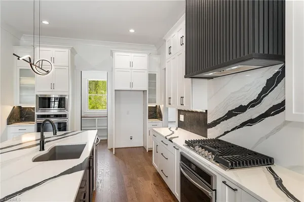 $1,199,900 | 8800 Knoll Creek, Oak Ridge, NC 27310