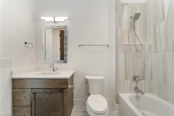 $1,199,900 | 8800 Knoll Creek, Oak Ridge, NC 27310