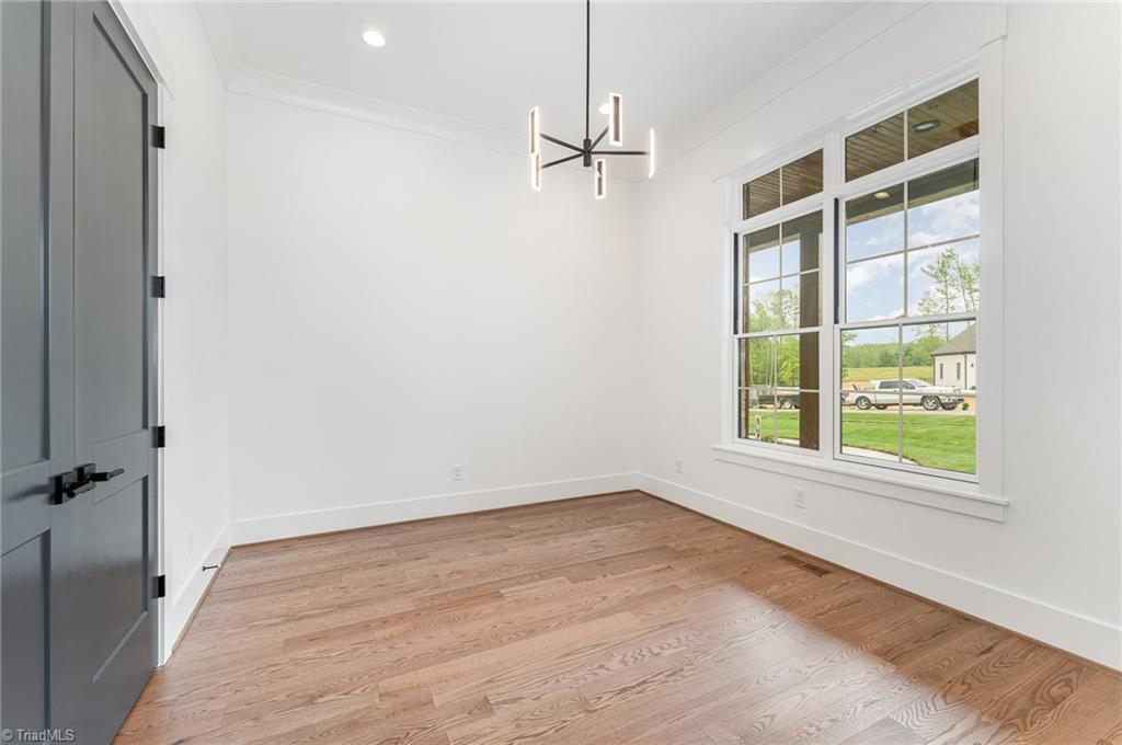 8800 Knoll Creek Oak Ridge, NC 27310 - Photo 20 of 48