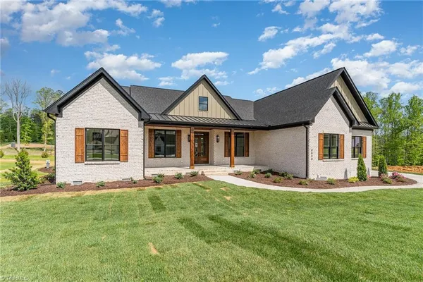 $1,199,900 | 8800 Knoll Creek, Oak Ridge, NC 27310