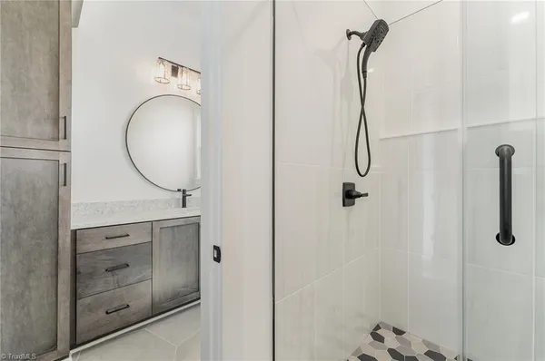 $1,199,900 | 8800 Knoll Creek, Oak Ridge, NC 27310