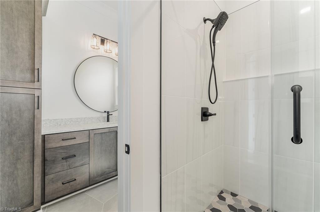 8800 Knoll Creek Oak Ridge, NC 27310 - Photo 25 of 48