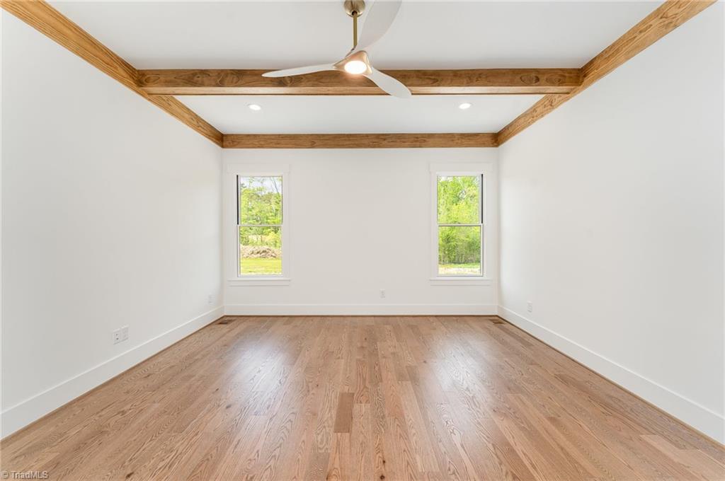 8800 Knoll Creek Oak Ridge, NC 27310 - Photo 27 of 48