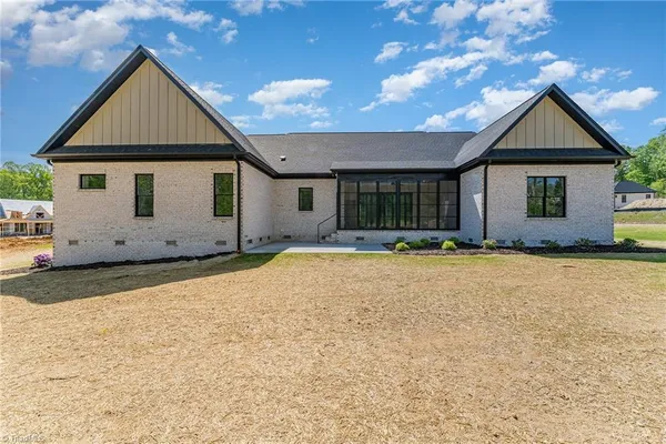 $1,199,900 | 8800 Knoll Creek, Oak Ridge, NC 27310