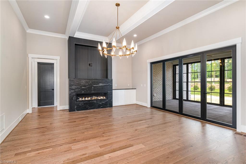 8800 Knoll Creek Oak Ridge, NC 27310 - Photo 6 of 48