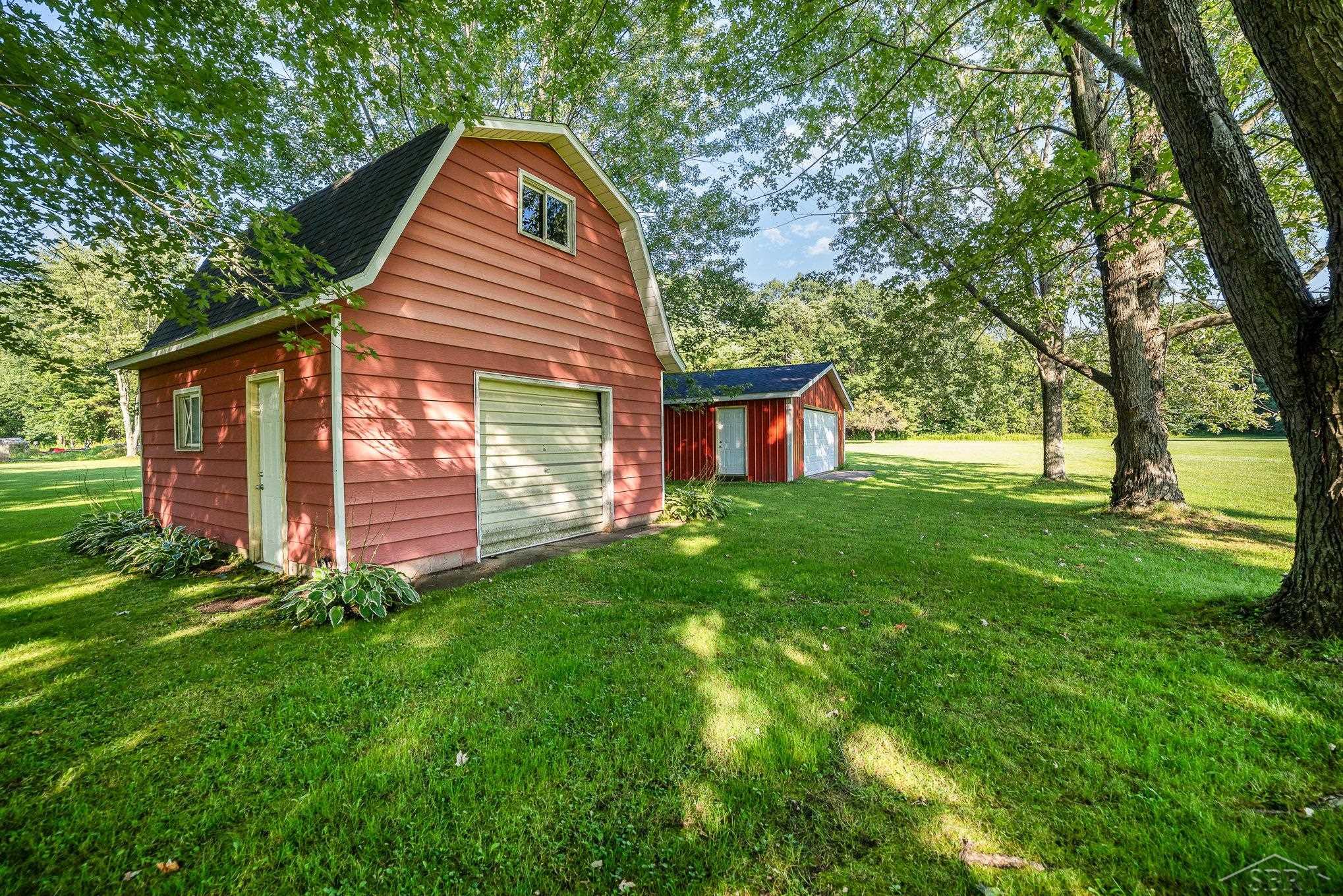 14214 Tuscola Road Clio, MI 48420 - Photo 3 of 26 50150061-11b21f32-ab90-4b7f-bdb4-a0a25ad7b736.JPG