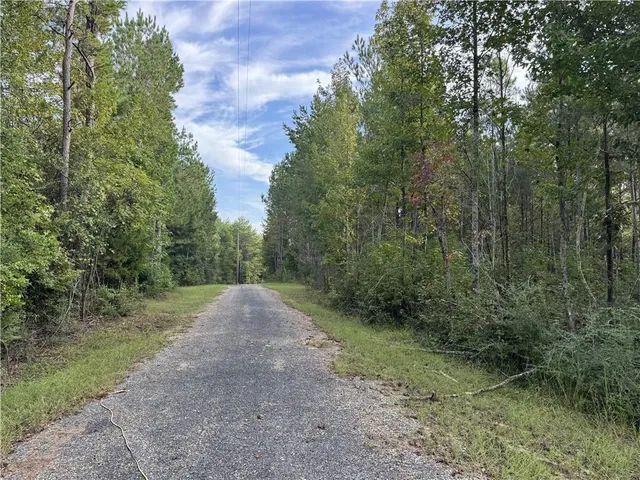 $42,500 | 741 Hughs Hill Lane Southeast, Brookhaven, MS 39601