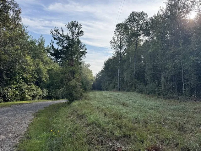 $42,500 | 741 Hughs Hill Lane Southeast, Brookhaven, MS 39601