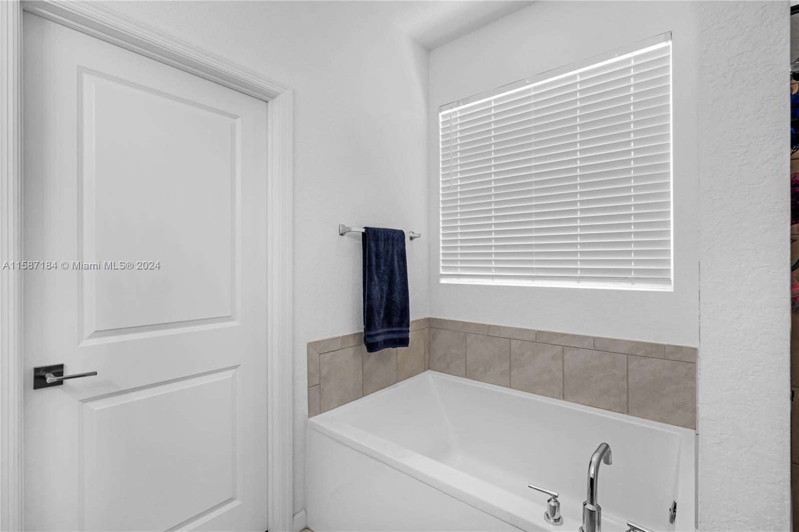 27474 Southwest 133rd Path Homestead, FL 33032 - Photo 40 of 49 Gallery Image 40
