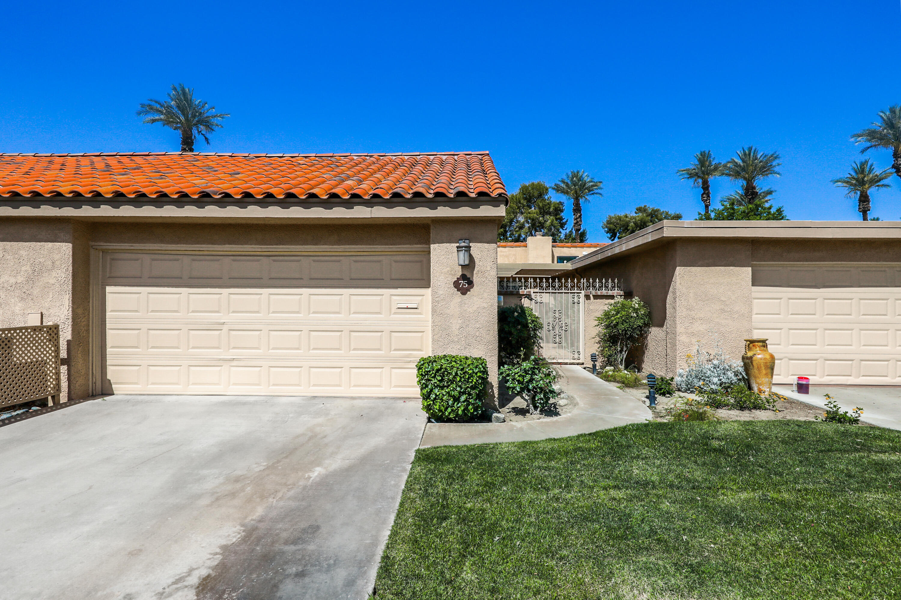 75 La Ronda Drive Rancho Mirage, CA 92270 - Photo 23 of 35 LaRonda75#1