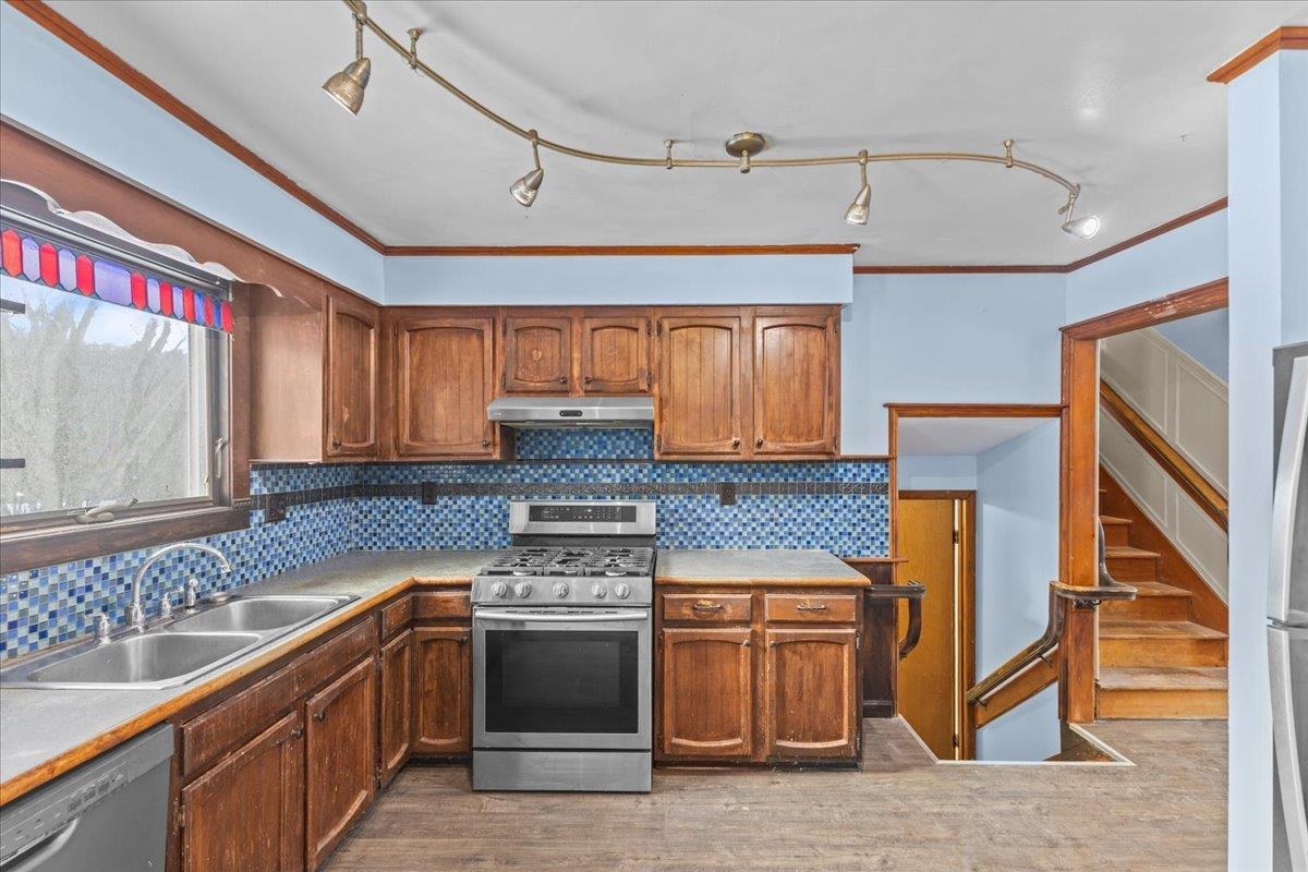 569 Westford-Milton Road Milton, VT 05468 - Photo 7 of 60