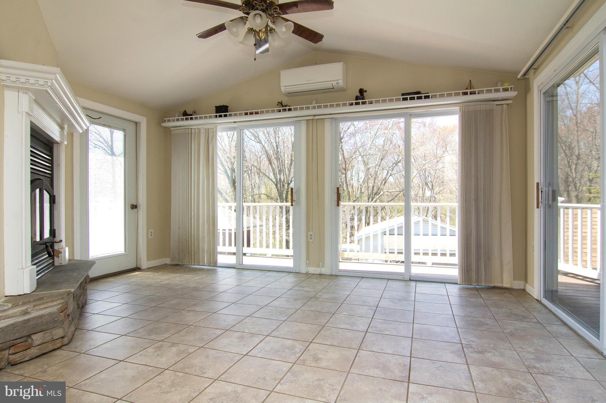 1908 Ridge Road Westminster, MD 21157 - Photo 16 of 30 Interior (General)