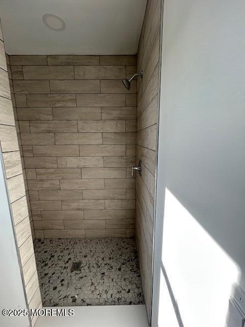 43 Salem Place Cliffwood, NJ 07721 - Photo 13 of 17 a bathroom with a shower
